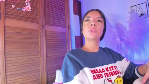 Snapshot of aylinnzambrano_ chatting on 30, 9, 2025 Aylin  online show from 30, 9, 2025