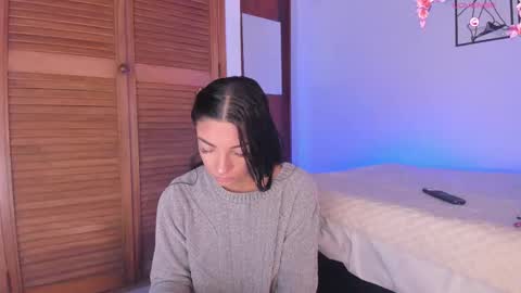 Snapshot of aylinnzambrano_ chatting on 9, 10, 2025 Aylin  online show from 9, 10, 2025