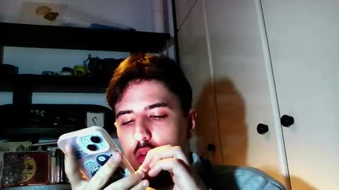 Snapshot of aymimadrdelbich0 chatting on 21, 2, 2026 ApoloArt online show from 21, 2, 2026