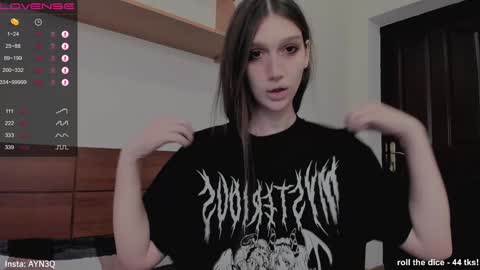 Snapshot of ayn3q chatting on 21, 12, 2024 AYNEK fansly online show from 21, 12, 2024