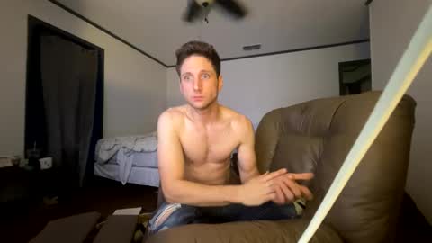 Snapshot of ayr129 chatting on 5, 1, 2025 ayr129 online show from 5, 1, 2025