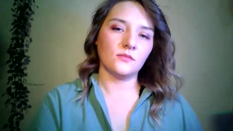 Snapshot of ayrix chatting on 7, 11, 2025 ayrix online show from 7, 11, 2025