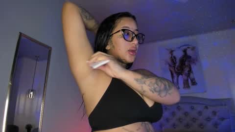 Ayshell online show from 11, 3, 2026