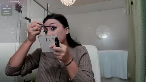 Ayumi online show from 25, 9, 2025