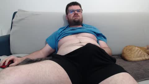 Azer online show from 28, 10, 2025