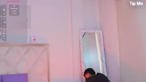 Snapshot of aziel_tay chatting on 20, 10, 2025 aziel_tay online show from 20, 10, 2025