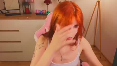 Snapshot of azoze1 chatting on 28, 7, 2026 Zoe online show from 28, 7, 2026