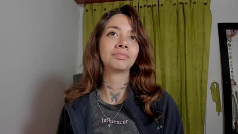 azumi saan online show from 25, 3, 2026