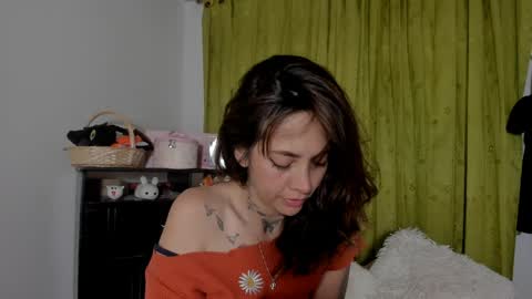 azumi saan online show from 8, 4, 2026