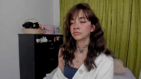 azumi saan online show from 29, 4, 2026