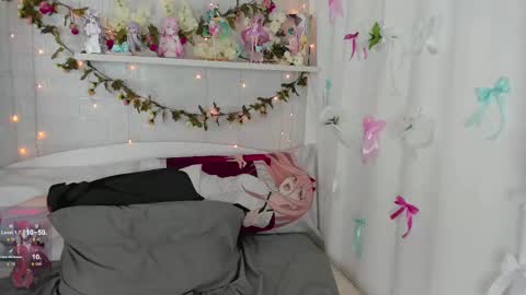 b4by_emilia online show from 8, 3, 2025