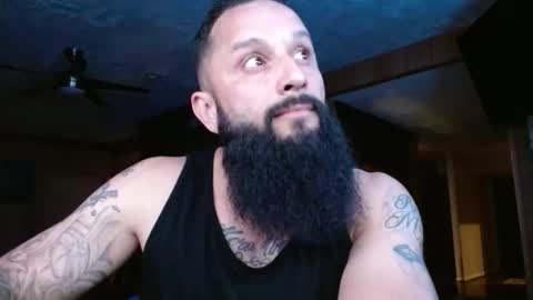 Snapshot of b713htx chatting on 3, 3, 2026 Miguel online show from 3, 3, 2026