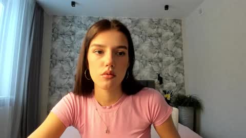 Monica online show from 7, 2, 2026