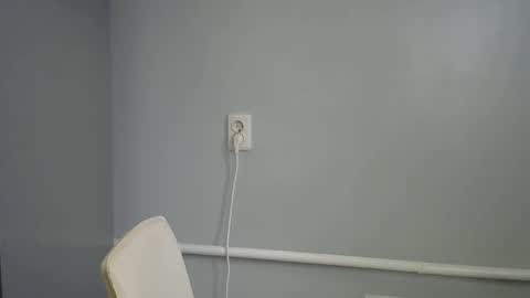 Snapshot of babe_catherine chatting on 2, 1, 2025 babe Sara3 online show from 2, 1, 2025