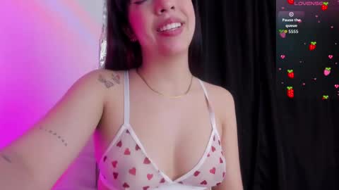 Queen B online show from 6, 10, 2025