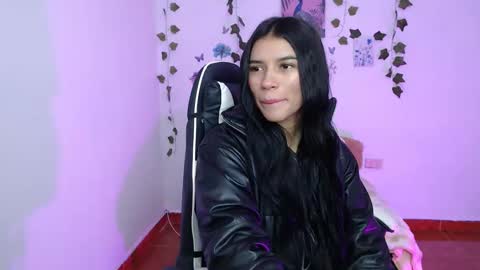 Snapshot of babenik_777 chatting on 29, 10, 2025 babenik_777 online show from 29, 10, 2025