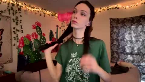 Fern Browning online show from 10, 1, 2025