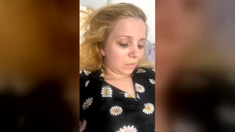Baby Blonde online show from 2, 6, 2026