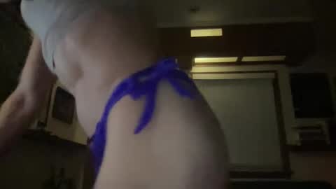 Small Cock Divine online show from 26, 5, 2026