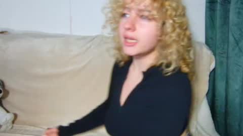 Snapshot of baby_doll91 chatting on 18, 2, 2025 Babby Doll online show from 18, 2, 2025