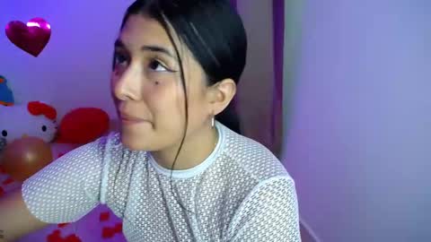 Snapshot of baby_honey24 chatting on 17, 2, 2025 BABY HONEY online show from 17, 2, 2025