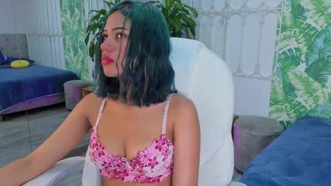 Julieta online show from 13, 5, 2026