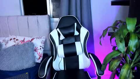 Snapshot of baby_kaliope chatting on 18, 9, 2025 Kaliope online show from 18, 9, 2025