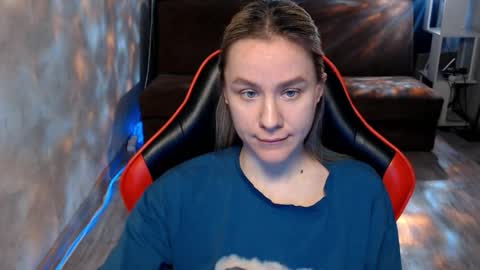 baby_kitte online show from 23, 3, 2026