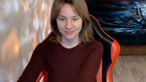 baby_kitte online show from 3, 6, 2026