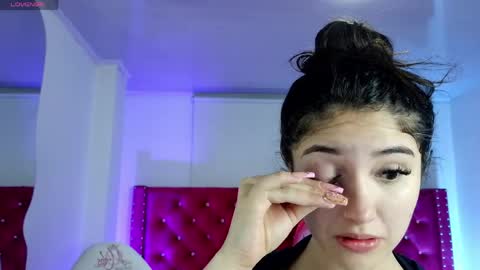 Nico online show from 11, 4, 2026