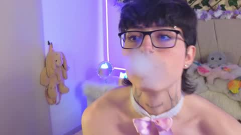 Snapshot of baby_xian chatting on 7, 1, 2025  Dani  online show from 7, 1, 2025