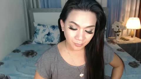 Snapshot of babyamandaxx chatting on 17, 12, 2024 AMANDA online show from 17, 12, 2024