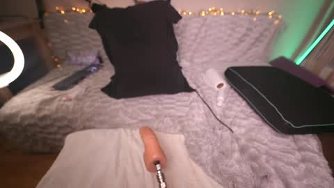 babydoll_laura online show from 5, 3, 2025