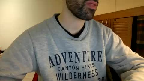 Snapshot of babyhardy chatting on 26, 1, 2025 Tom A.    online show from 26, 1, 2025