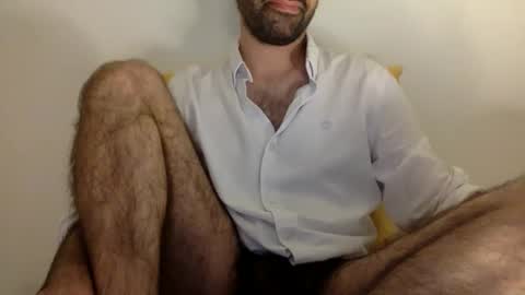 Snapshot of babyhardy chatting on 25, 10, 2025 Tom A.    online show from 25, 10, 2025