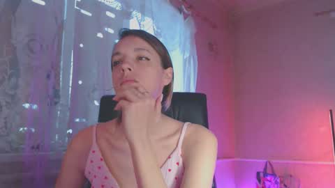 Sonya online show from 10, 4, 2026