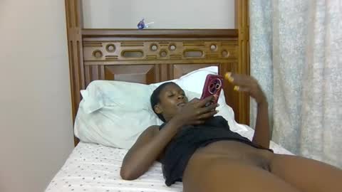 babytylerr online show from 28, 10, 2025