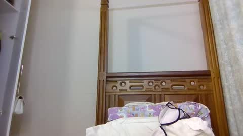 babytylerr online show from 14, 2, 2026