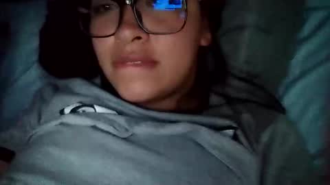 Snapshot of babyymango_ chatting on 5, 1, 2025 Gisselle online show from 5, 1, 2025