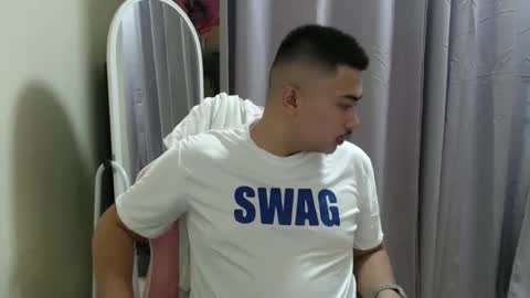 Snapshot of badboy_hanns chatting on 23, 11, 2025 HANNS online show from 23, 11, 2025