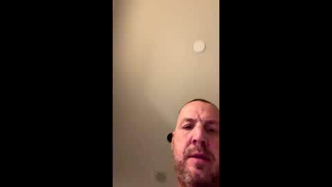 Snapshot of badboyson65 chatting on 25, 1, 2025 HotWifeFun32 online show from 25, 1, 2025