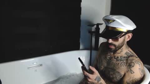 BadCouple  online show from 12, 2, 2026