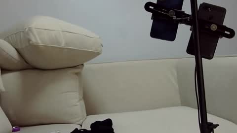 Baddest online show from 8, 3, 2025