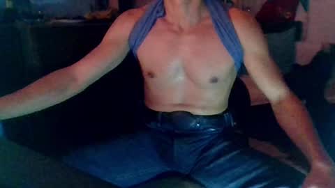 Mexican livin Off the Wall online show from 4, 2, 2025