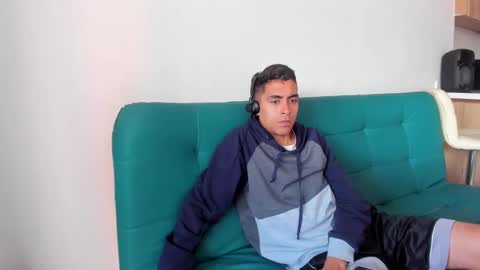 Snapshot of badjuanhot chatting on 3, 10, 2025 Juan Help us reach 100 likes online show from 3, 10, 2025