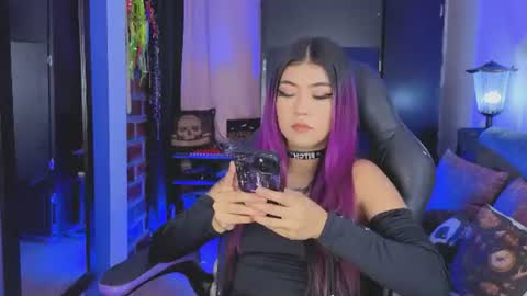 Snapshot of badkatyuska chatting on 7, 7, 2026 Please help me to reach 100 thumbs up online show from 7, 7, 2026