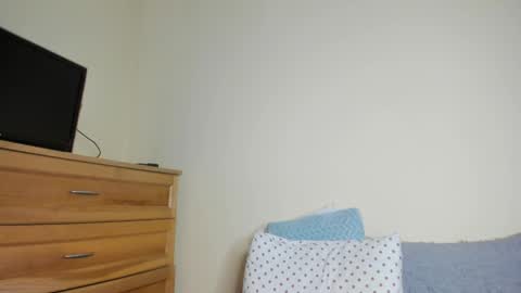 Name online show from 12, 2, 2025