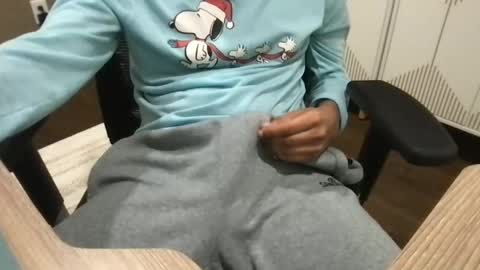 Snapshot of badwolf_bbc chatting on 11, 12, 2024 badwolf_bbc online show from 11, 12, 2024