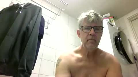 baggelina75 online show from 10, 6, 2026