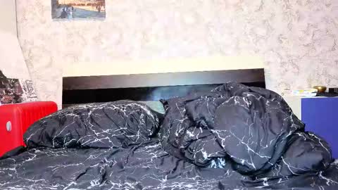 holly online show from 8, 3, 2026